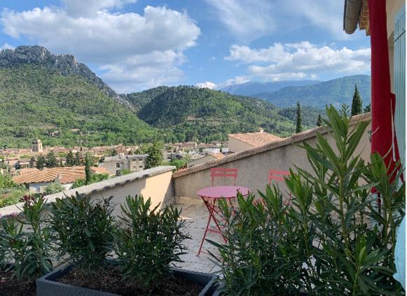 Le Mas Christine Bed & Breakfast Buis-les-Baronnies Dış mekan fotoğraf